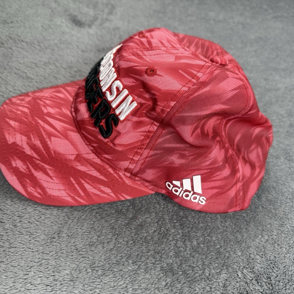 Wisconsin Badgers Hat Cap Red Snapback Red Adidas Climalite Football - Picture 2 of 8